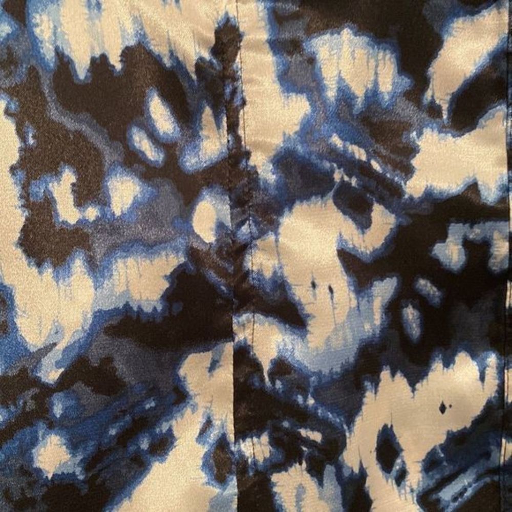 Vertigo Paris button down silky blouse‎ - Picture 6 of 7